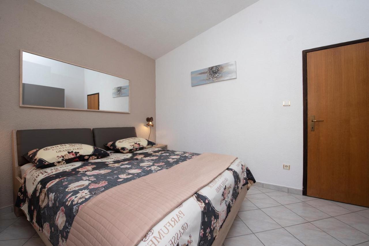 Apartments Bevanda Podstrana Kültér fotó