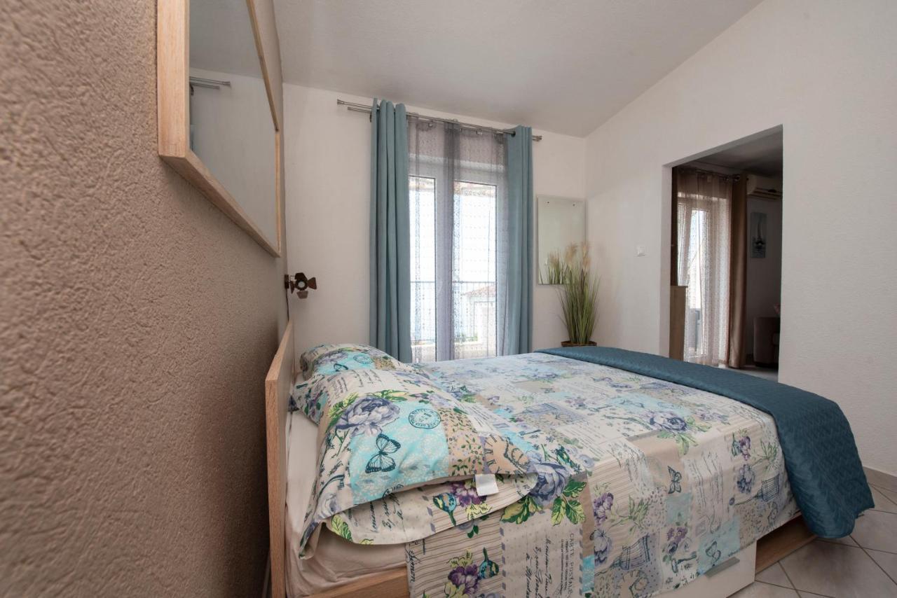 Apartments Bevanda Podstrana Kültér fotó