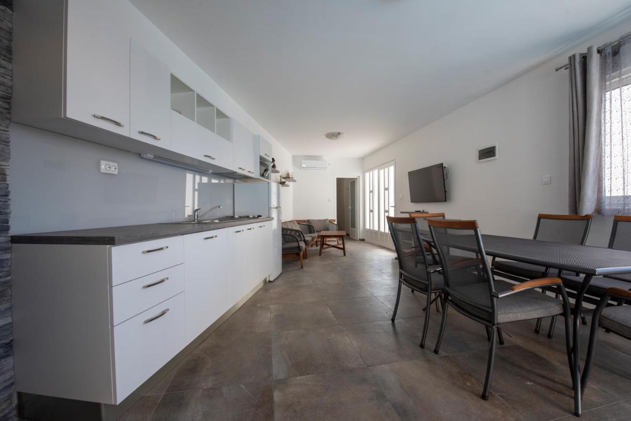 Apartments Bevanda Podstrana Kültér fotó