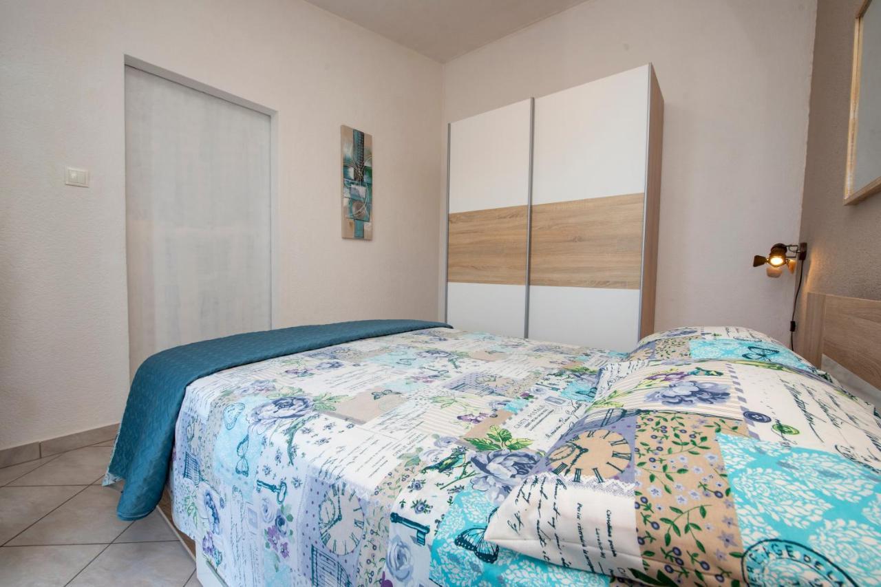 Apartments Bevanda Podstrana Kültér fotó